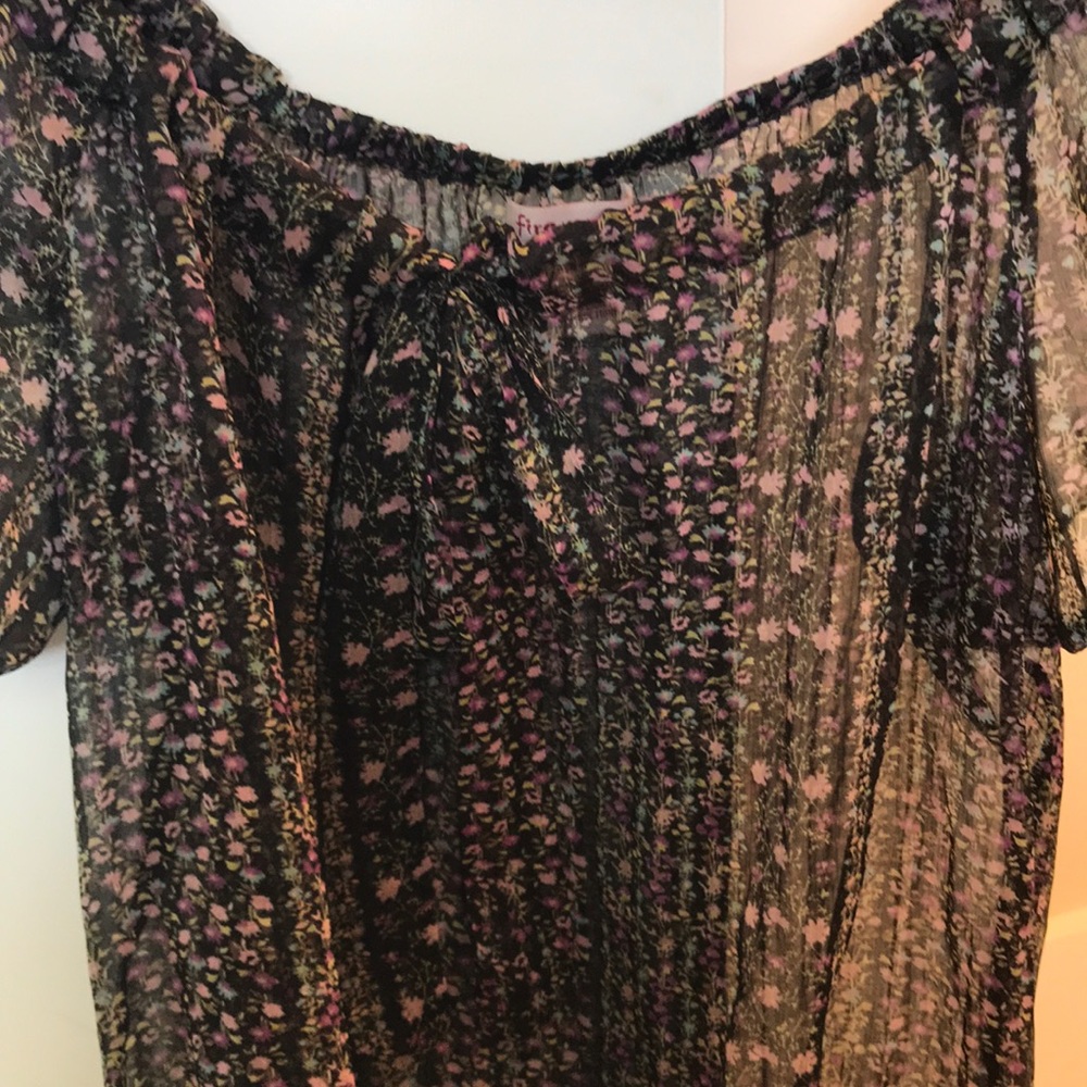 Blouse - Picture 2 of 2